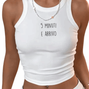 crop top personalizzato 5 minuti e arrivo